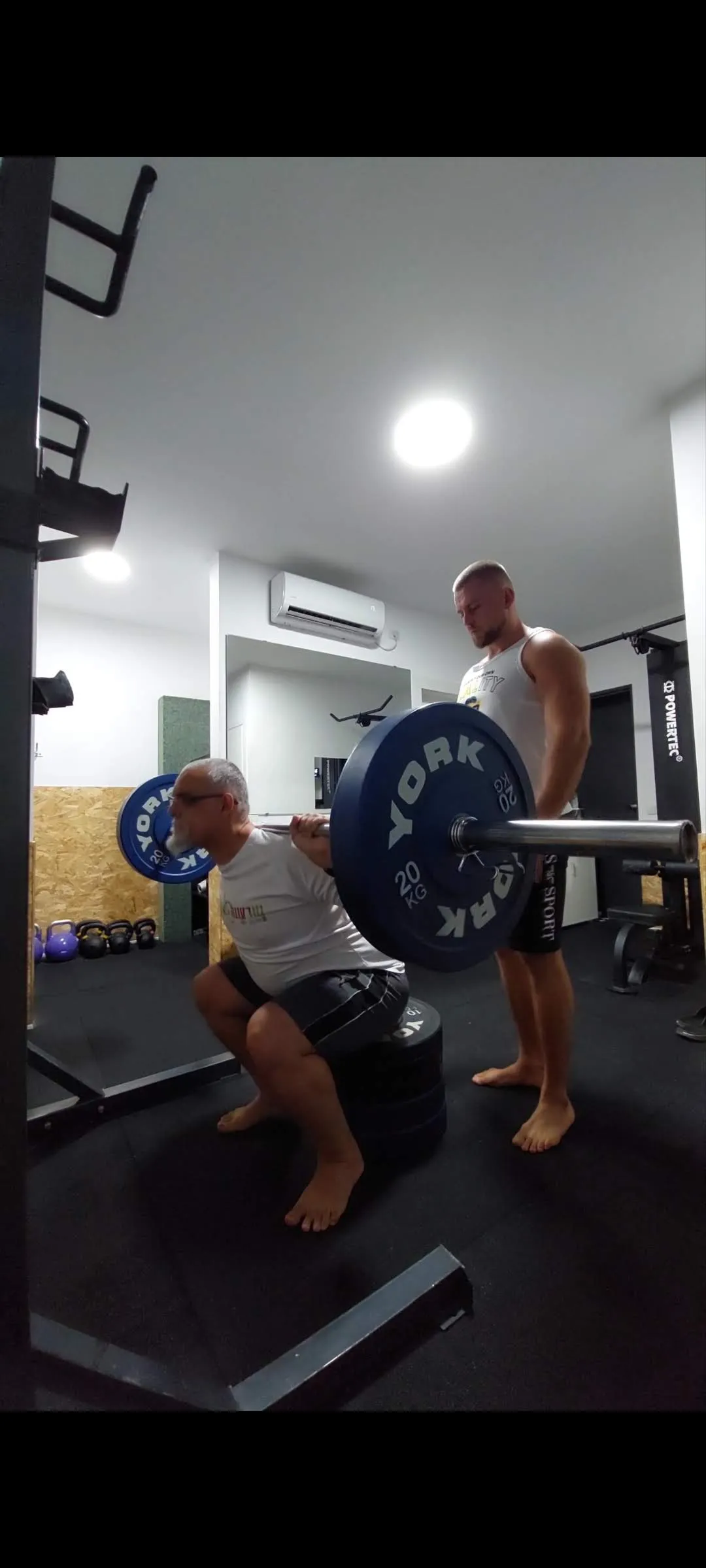 אימון כוח ותנועה בסטודיו של ניקיטה חומנקו - תמונה 12